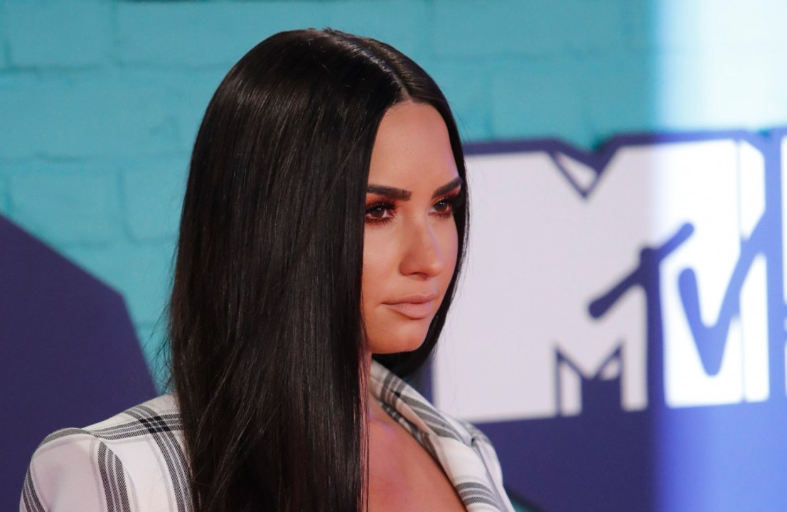Demi lovato: duett mit ariana grande