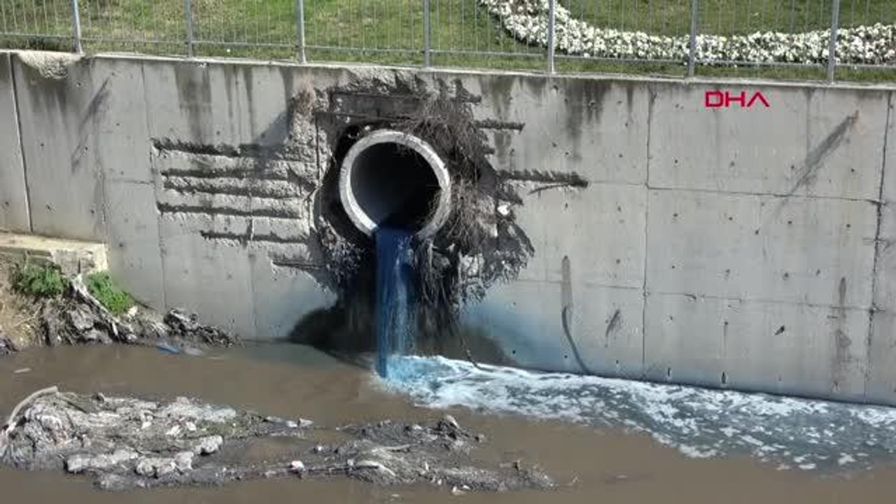 ESENYURT'TA DERE MAVİ AKTI, KIRMIZI DEREDEN SONRA MAVİ DERE -1