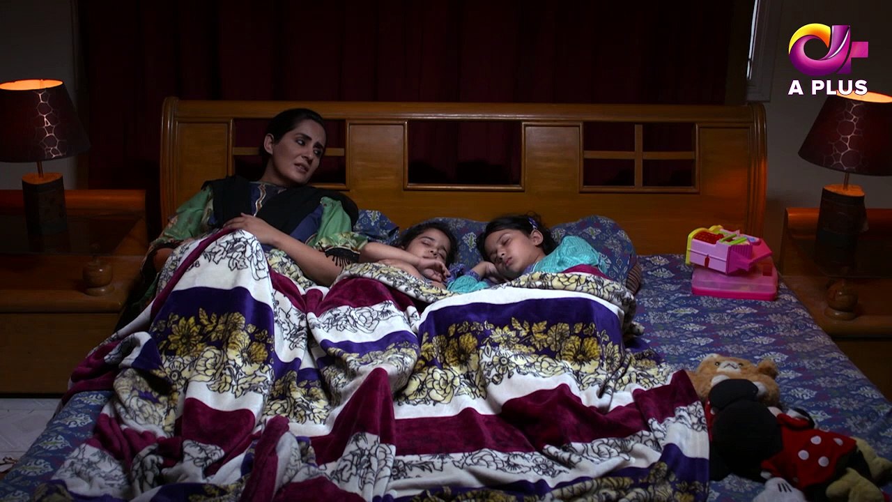 Mujhay Beta Chahiye - Episode 15 | Aplus Dramas | Sabreen Hisbani, Shahood Alvi, Aiza Awan