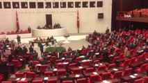 Gergerlioğlu milletvekilliği düşmesinden sonra Genel Kurul'da oturmaya devam ediyor