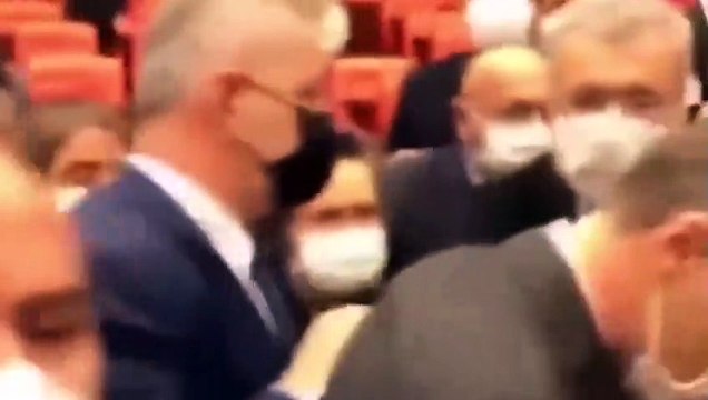 TBMM'de skandal! AKPli Özalan, Gergerlioğlu'nu zorla dışarı çıkarmaya çalıştı!