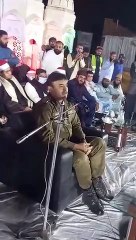 Police Men In Pakistan Reciting Quran