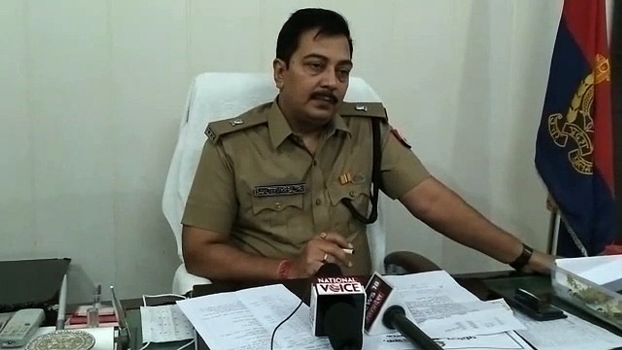 प्रधानाचार्य ने स्कूल की नाबालिग छात्रा से की छ...