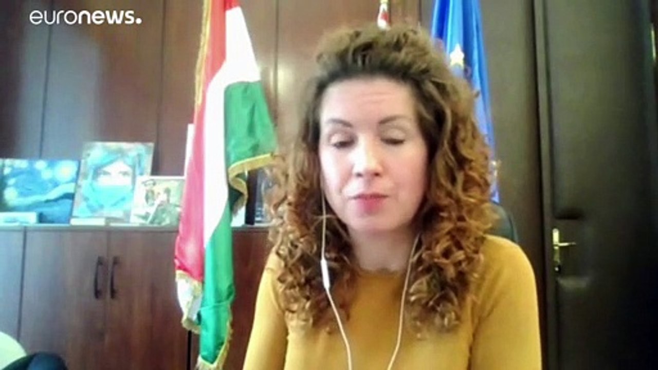 Budapester kettenbrücke: wahrzeichen wird aufgehübscht