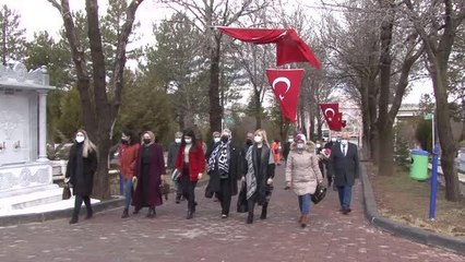 AFYONKARAHİSAR - Şehitleri Anma Günü ve Çanakkale Deniz Zaferi'nin 106'ncı yıl dönümü