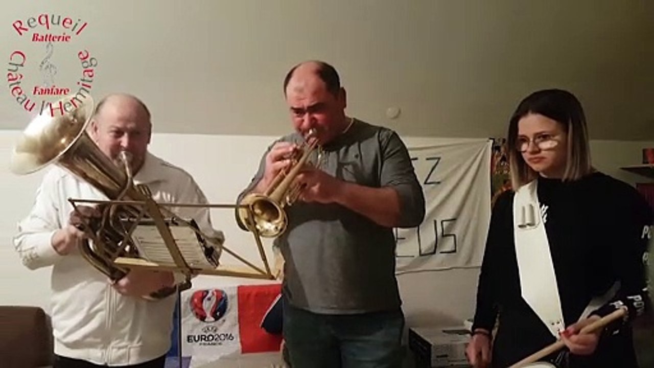 Fanfare batterie de Requeil-Château l'Hermitage
