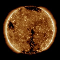 Triple Coronal Holes at Solar Min