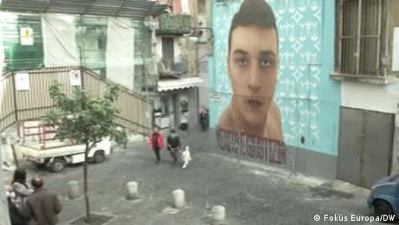 Italien: 'Heilige' Mafia - Camorra wirbt Nachwuchs