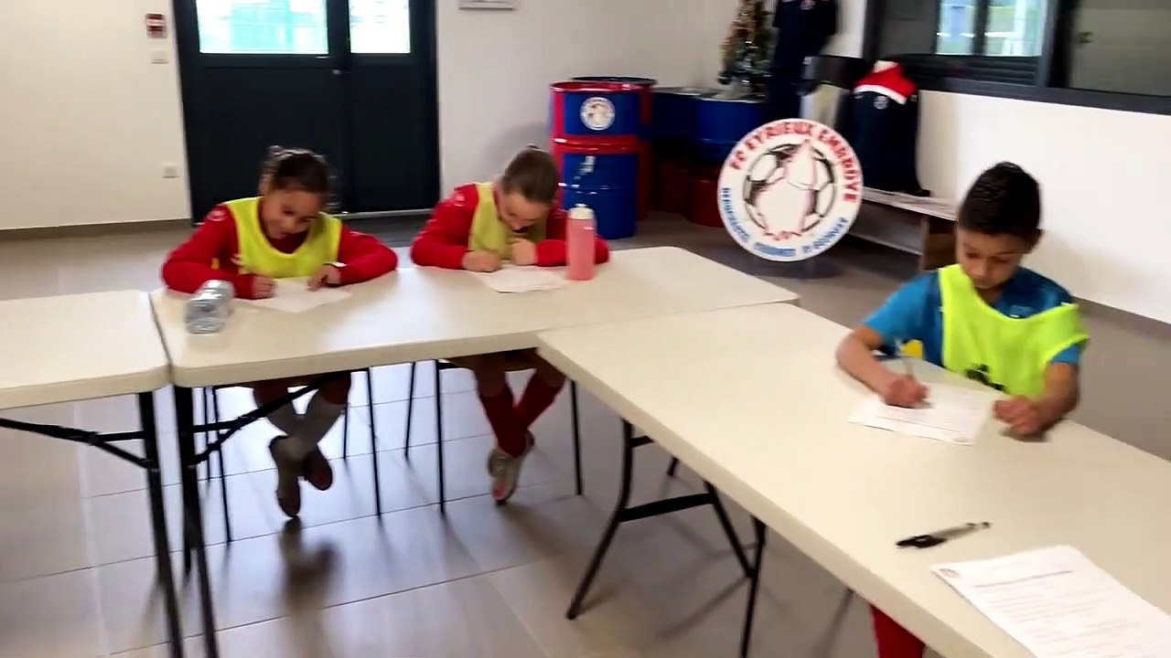 Vidéo U11 le QCM sur l Hydratation par Anthony