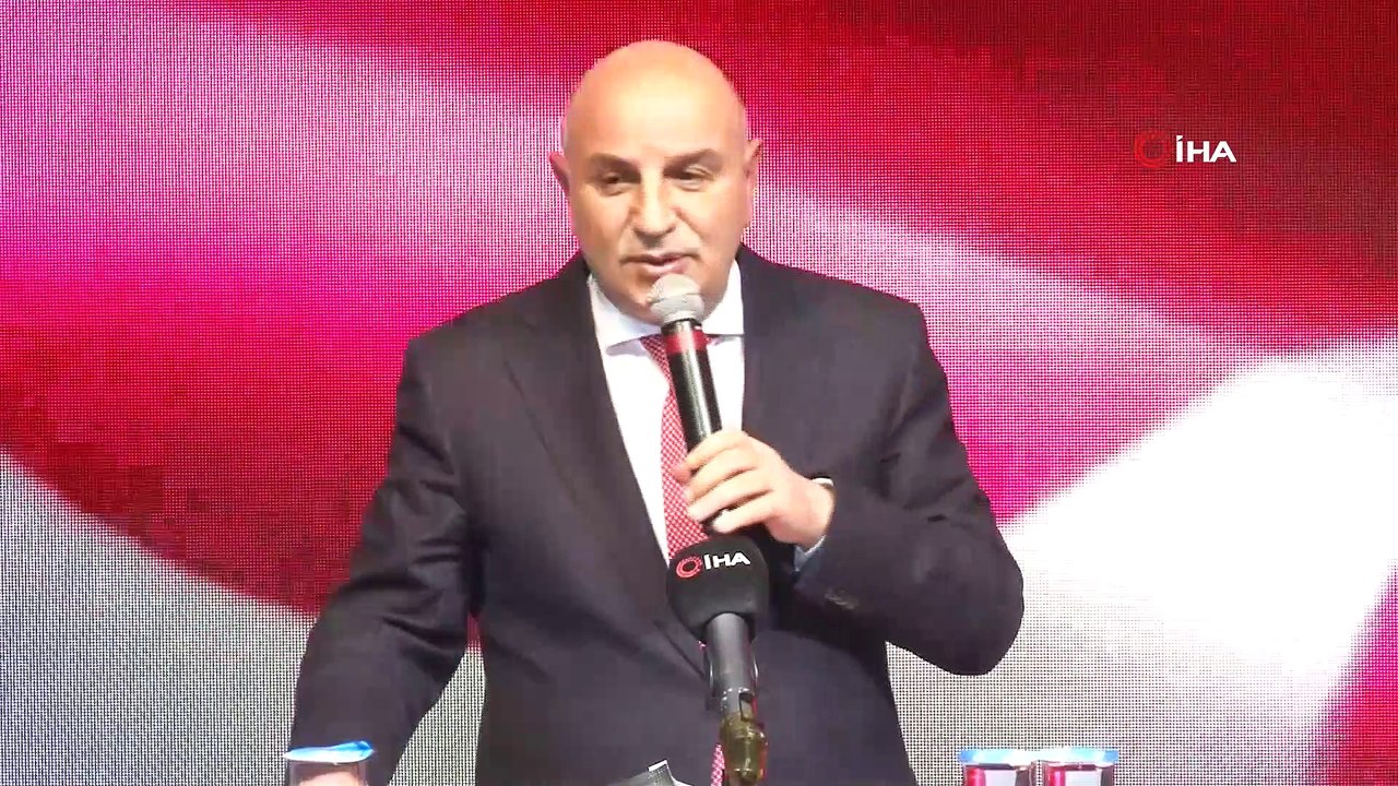 Keçiören Belediyesi, Çanakkale Zaferinin 106’ıncı yılında “Çanakkale Geçilmez Konseri” düzenledi