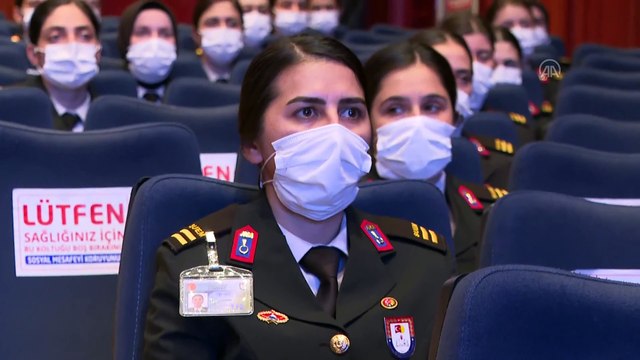 ANKARA - TBMM Başkanı Şentop, ”Katılımcılık ve Çoğulculuk Ekseninde Türkiye'nin Cumhurbaşkanlığı Sistemi Konulu Çarşamba Konferanslarına katıldı (3)