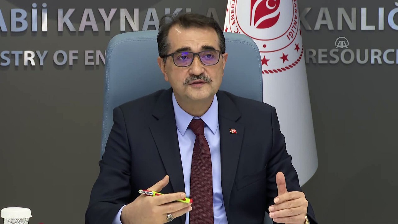 ANKARA - Bakan Dönmez, 7'nci Berlin Enerji Dönüşümü Diyaloğu Toplantısı'na video konferansla katıldı