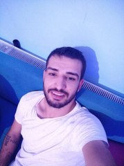 Boynundan vurulduktan sonra hastane bahçesine bırakılan kişi hayatını kaybetti