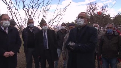 Erzincan'da uygulamalı "Meyve Ağacı Budama" kursu verildi