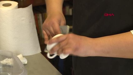 MERSİN Topkapı Sarayı'nda gördüğü çinilerden etkilendi, çini sanatçısı oldu