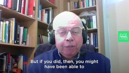 How can cloning help conservationists save extinct species?