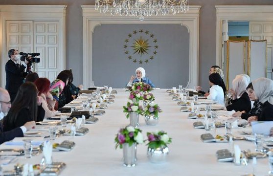 Son dakika haber... Emine Erdoğan, özel gereksinimli çocukların anneleriyle buluştu