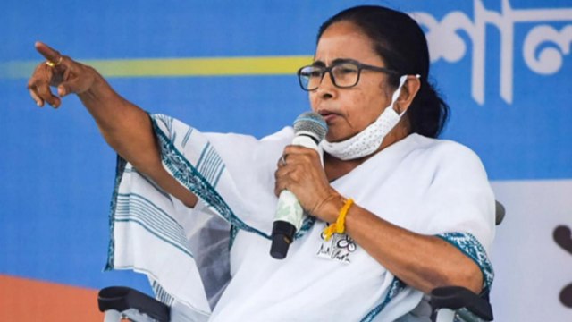 Mamata Banerjee holds rally in Midnapore, attacks on BJP