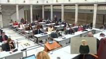 Fracasa la moción de censura en Murcia gracias a los votos de los disidentes de la ultraderecha