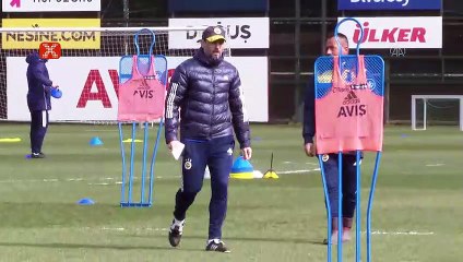 Fenerbahçe, derbi hazırlıklarını sürdürdü