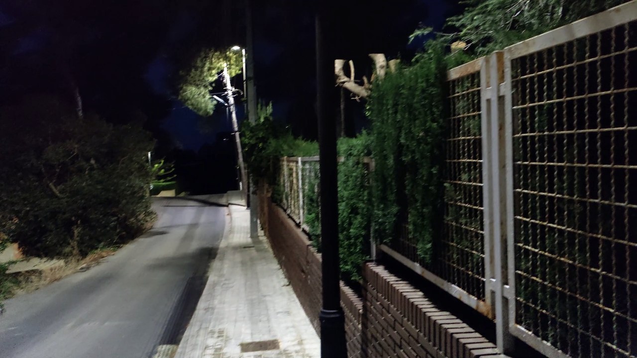OnePlus 9 Pro video 8k noche
