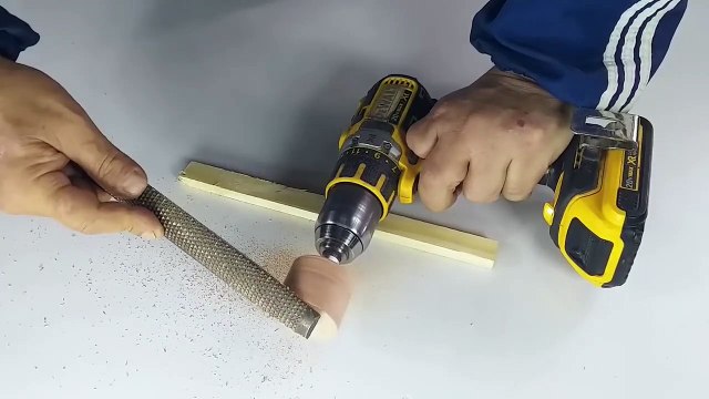 TIP FOR YOUR EASY DRILL - MANUAL JIG SAW IDEA BRILLIANT
