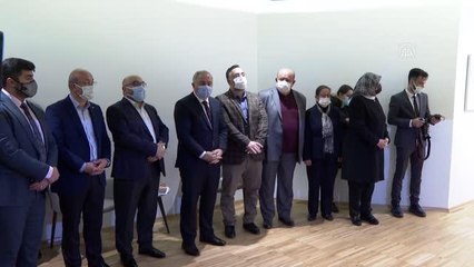 Hattat Abdurrahman Kılıç'ın koleksiyonundan oluşan "Asar" sergisi Kadırga Sanat Galerileri'nde açıldı