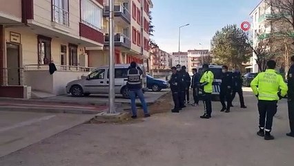 Karantinadaki mahalleye girdi, 37 yerinden bıçakladı