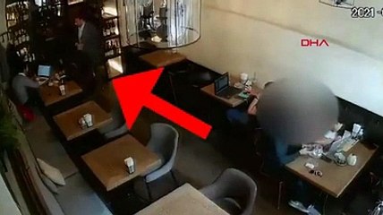 Ermenistan Bilişim Bakanı'ndan gazeteciye yumruklu saldırı!