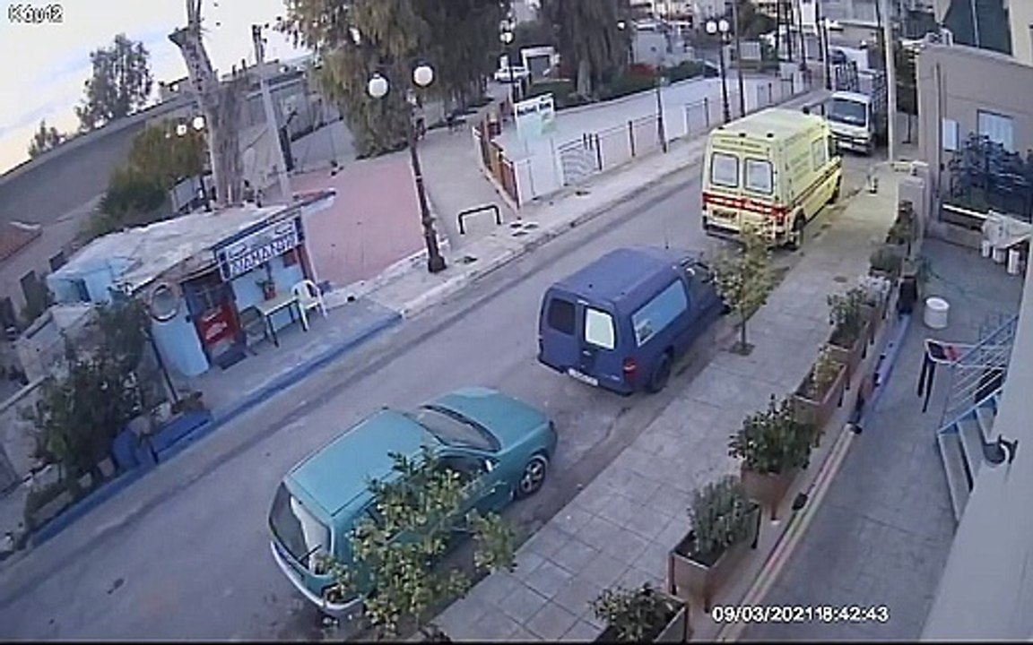 Παραμένουν στο πάρκο μέχρι 18.45