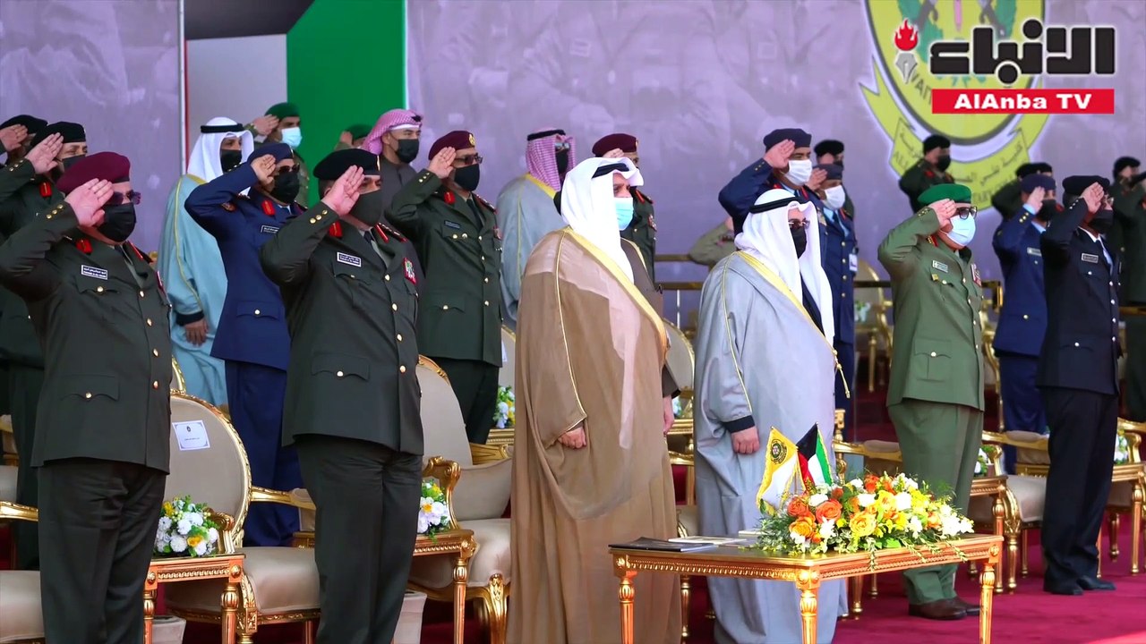 نائب رئيس مجلس الوزراء وزير الدفاع الشيخ حمد جابر العلي شهد حفل تخرج الطلبة الضباط من الدفعة 47 بكلية علي الصباح العسكرية