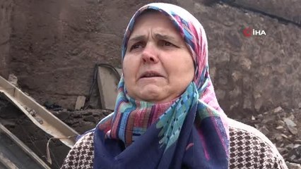 Nişanlı çift yangın enkazında altınlarını aradı