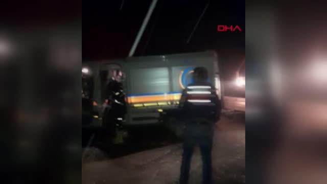 ADIYAMAN Nemrut Dağı'nda mahsur kalan 2'si kadın 3 turisti jandarma ve AFAD kurtardı