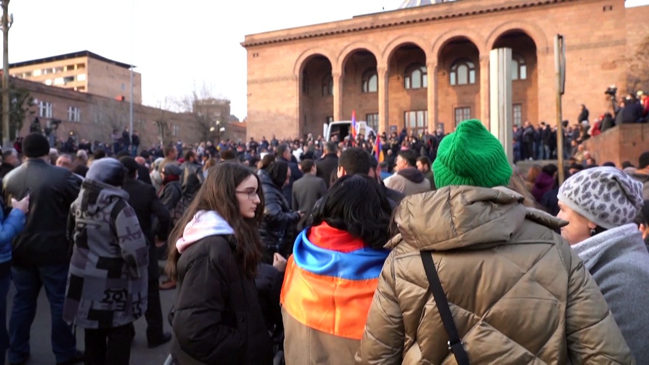 Krise in Armenien - Neuwahlen am 20. Juni