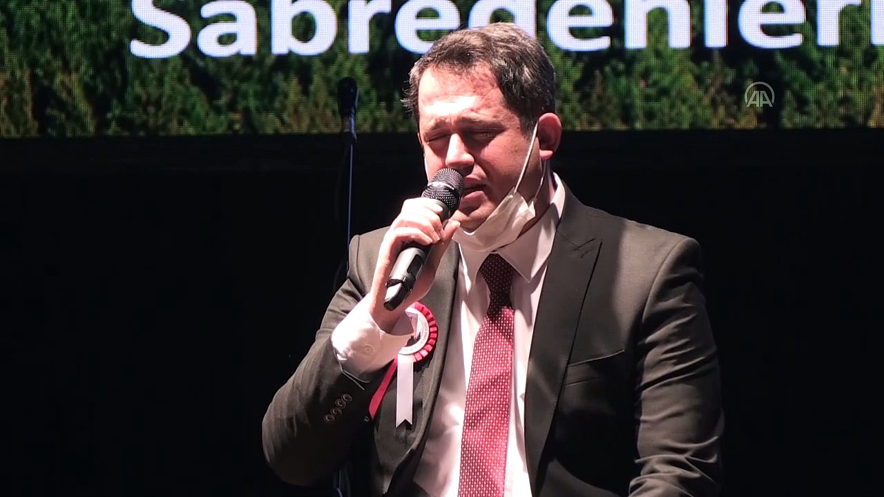 ŞANLIURFA - Şehit yakınları ve gazilere Devlet Övünç Madalyası ve Beratı Tevcih Töreni