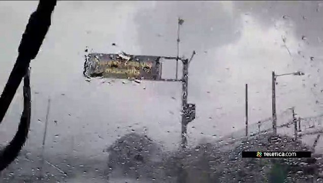 ext-aguacero-rotonda-de-garantias-sociales-180321