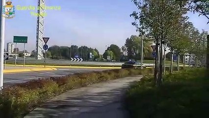 Gasolio di contrabbando dall'Est Europa all'Italia 35 denunce (22.03.21)