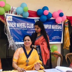 कुँवर खुशवकत राय स्कूल मे फागुन उत्सव मनाया