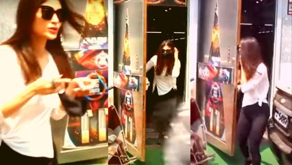 Mouni Roy डांस के बाद ये क्या करने लगी ? Watch Video | FilmBeat