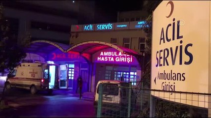 Son dakika haberi... ZONGULDAK - Polisten kaçmaya çalışan 3 kişinin içinde bulunduğu otomobil kanala düştü