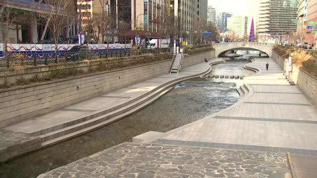 [날씨] 올봄 들어 가장 포근, 서울 19℃...주말 전국 봄비 / YTN