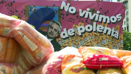 Manifestantes en Argentina reclaman subsidios alimentarios
