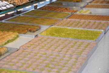 Diyarbakır'ın soğuk baklavası; siyaset, sanat ve spor dünyasının vazgeçilmezi