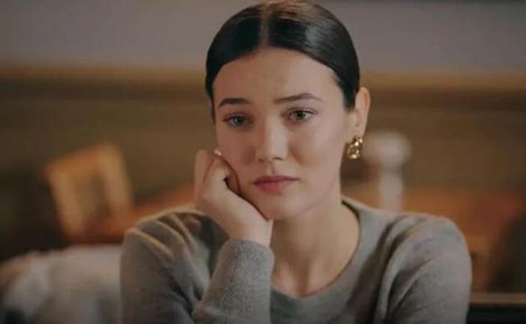 Oyuncu Pınar Deniz, Kırmızı Oda dizisinden ayrılıyor