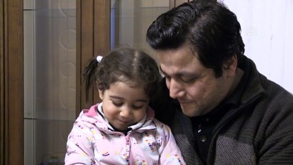 ADANA - Gazze'den dönerken Mısır'da gözaltına alınan Türkçe öğretmeni ailesine kavuştuğu için mutlu