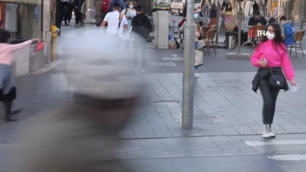 - İsrail'de Covid-19'a karşı alınan önlemler hafifletiliyor