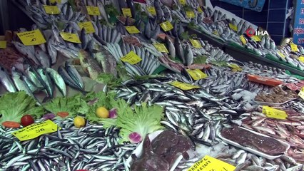 Hamsinin kilosu 2 kat artarak 50 liraya çıktı