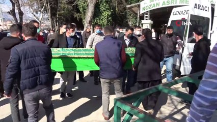 8 yıl önce trafik kazasında hayatını kaybeden babası ile aynı kaderi paylaşan İsmail Efe son yolculuğuna uğurlandı