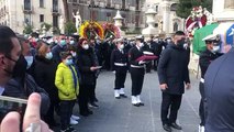 Covid, militare morto: funerali e commozione a Catania