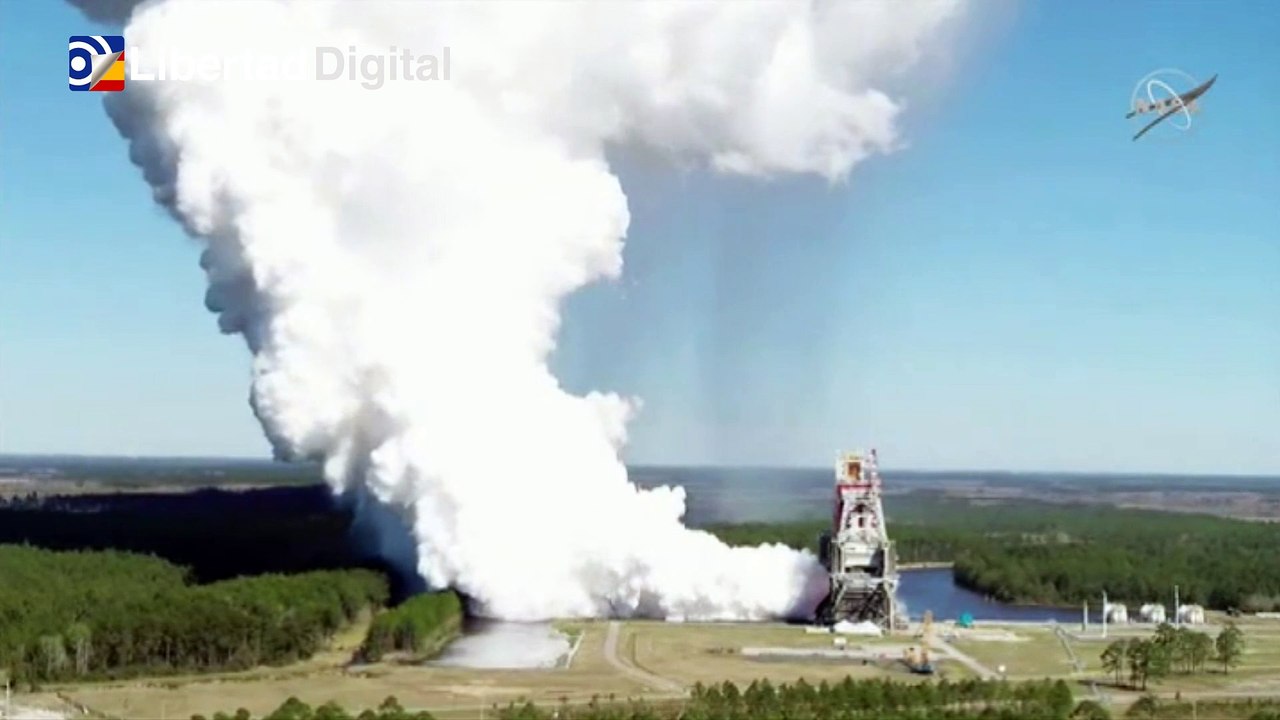 Simulan con éxito el despegue del cohete SLS de la NASA, que podría llevar astronautas a la luna